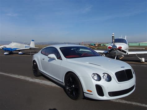 2010 Bentley Continental Supersports Owners Manual